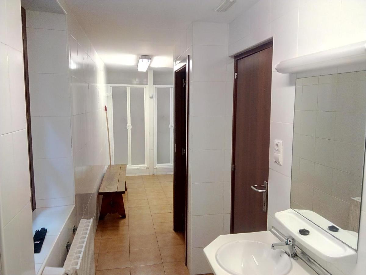Albergue De Canfranc Estacion المظهر الخارجي الصورة